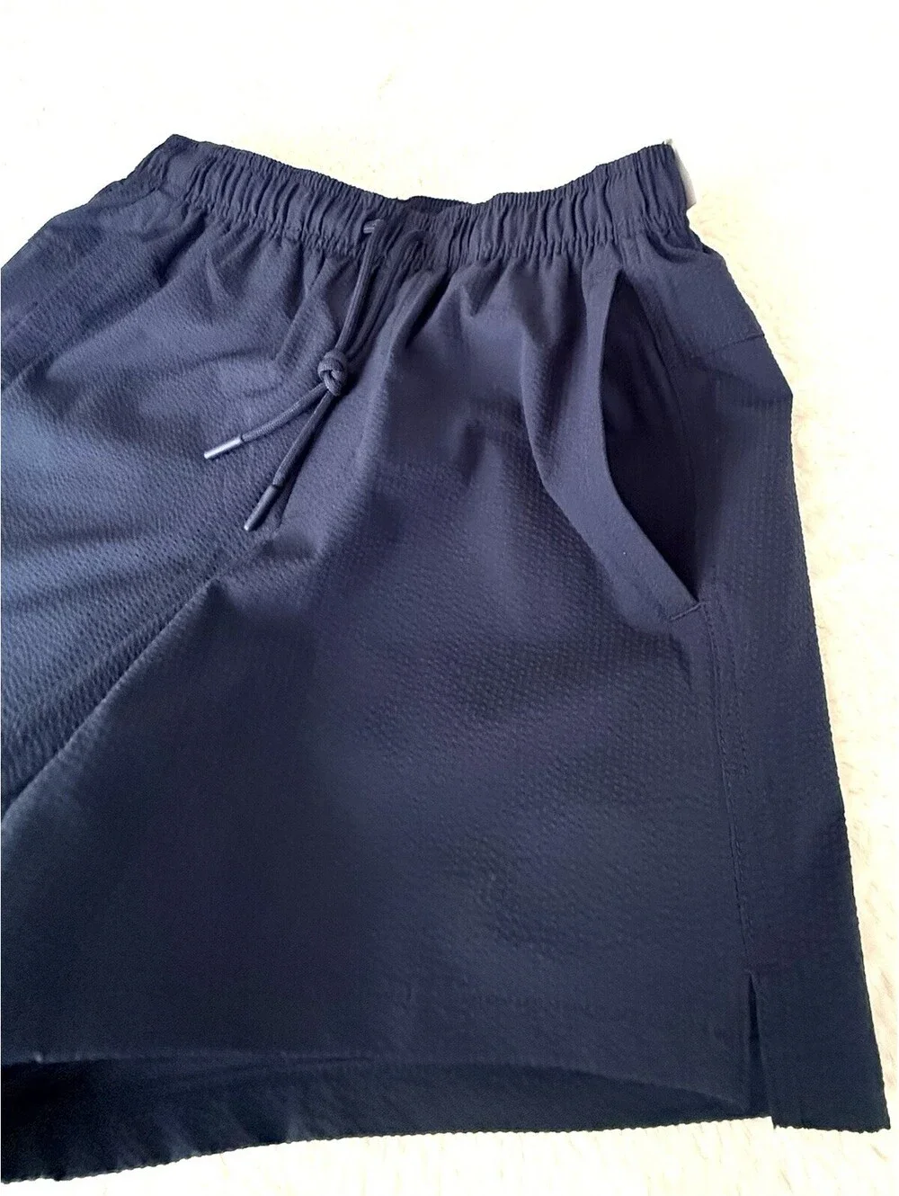 VRST Men’s Small 5” Everyday Shorts Darker Ardosia Seersucker UV 50+ NWT